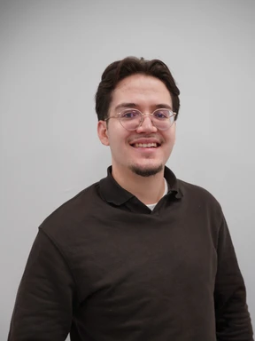 Recruiter img