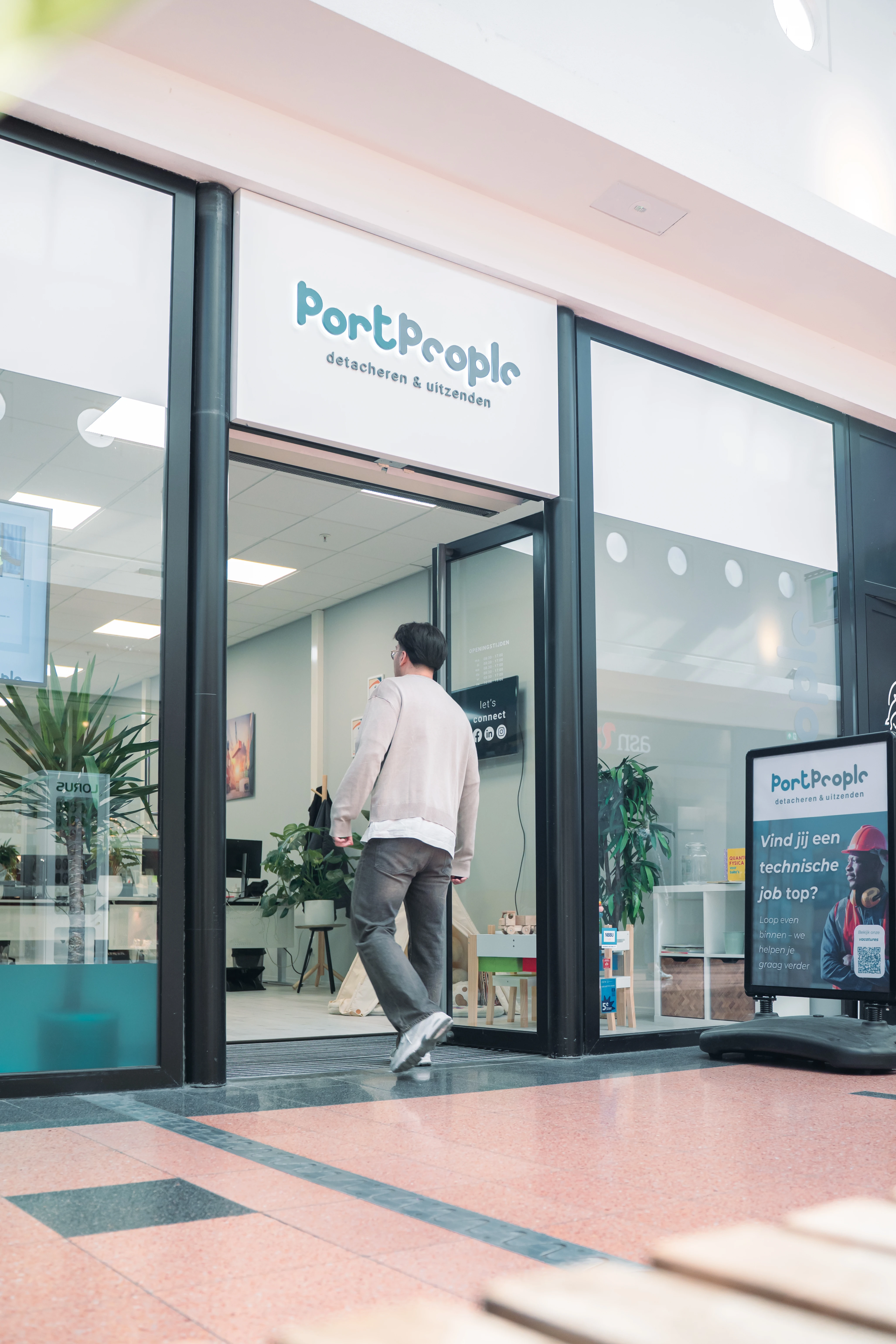 Winkel PortPeople Hellevoetsluis